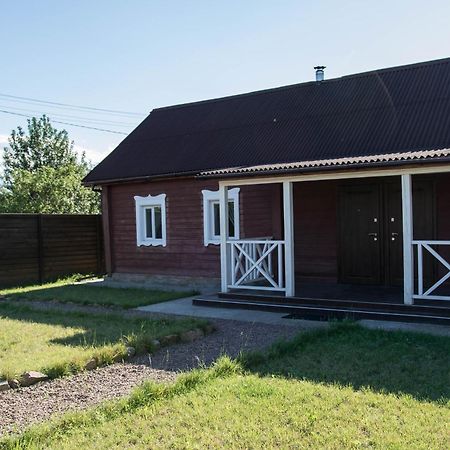 Hotel "Дальний Кордон" Moshchanytsya Exteriér fotografie