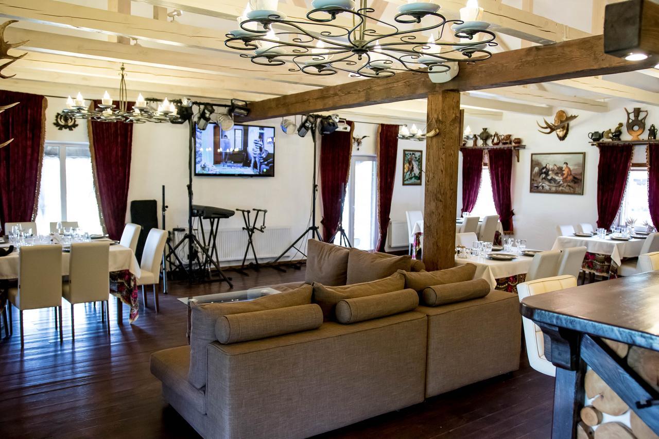 Hotel "Дальний Кордон" Moshchanytsya Pokoj fotografie